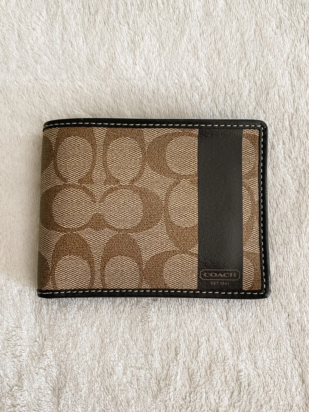 Mens Coach Wallet with insert